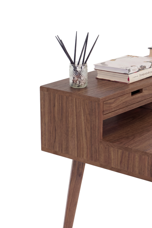 HEIM 140 in solid walnut, close-up of a hutch drawer and open niche with a pencil cup and books above