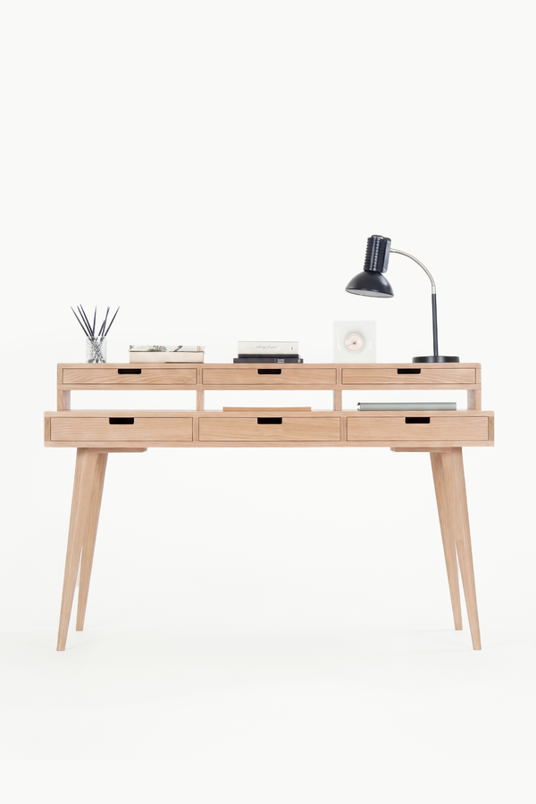 HEIM 140 desk with hutch and drawers in solid oak, front view showing six wooden fronts and open niches