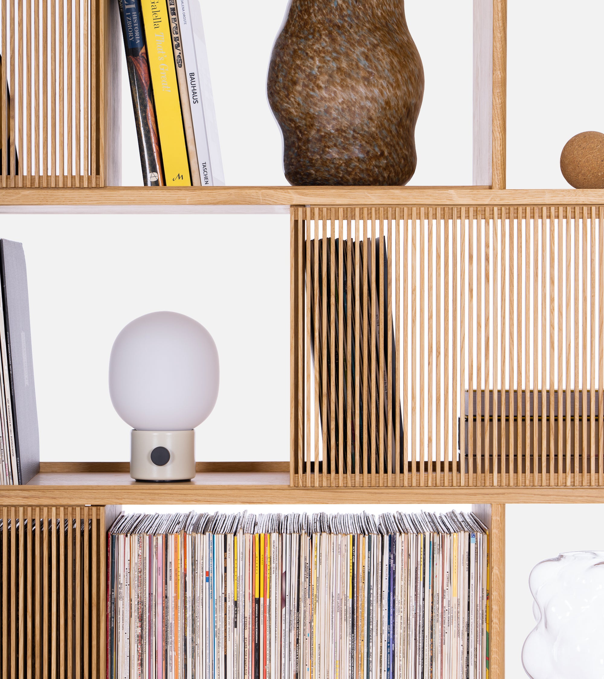 MOLL – Bookshelf & Vinyl Storage – Solid oak