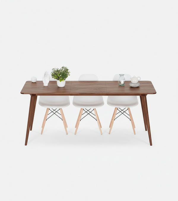 YRKE - Extendable dining table - Solid walnut
